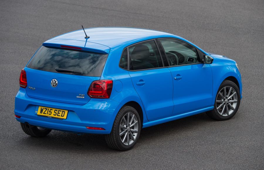  Volkswagen Polo 5-Door 2014 года  (UK) (фото 11 из 20)